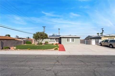 Homes For Sale - 1205 Squires Street<br/> Las Vegas, NV 89146