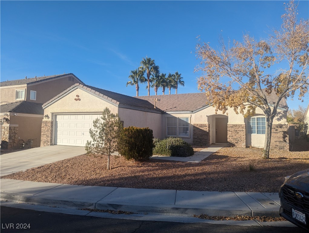 2704 Frecco Cavern Court, Henderson, Nevada image 3