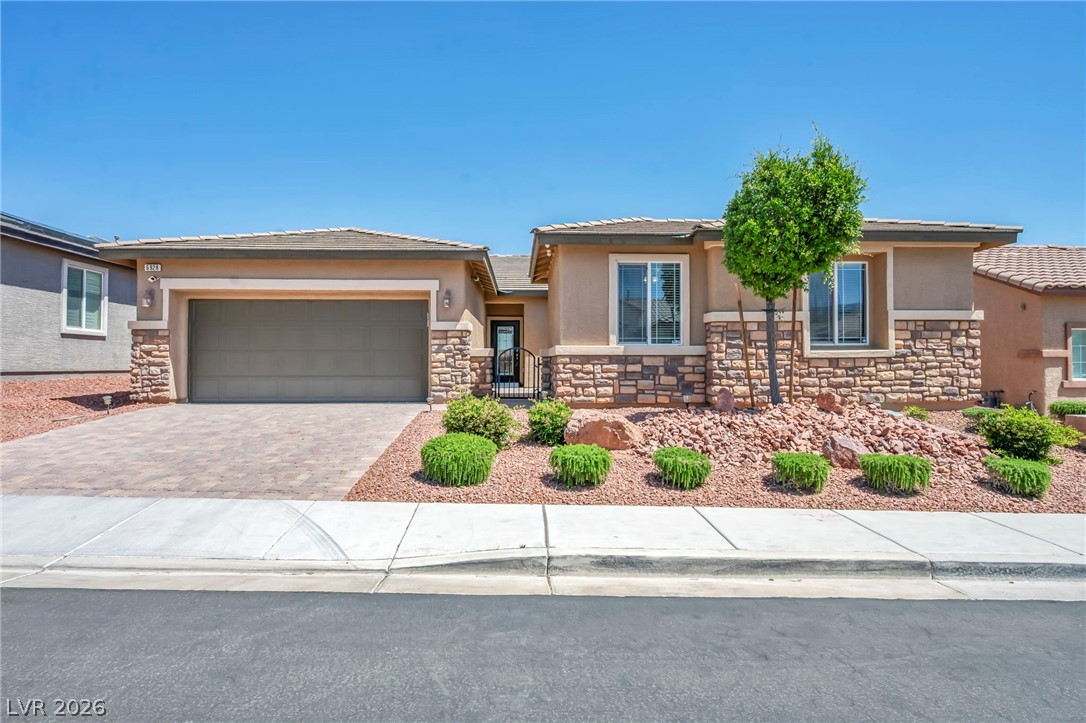 6928 Laurel Falls Court