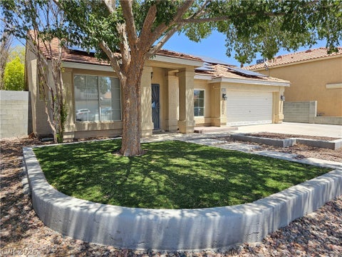 Homes For Sale - 1510 Silver Point Avenue<br/> Las Vegas, NV 89123