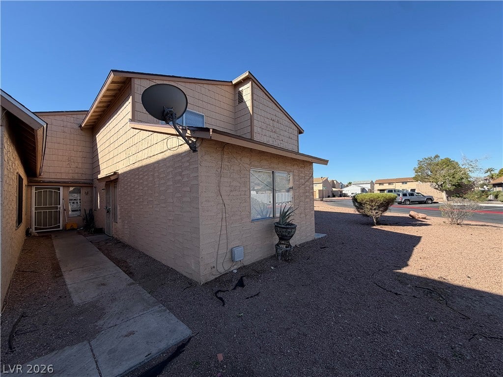 5187 Garden Lane C