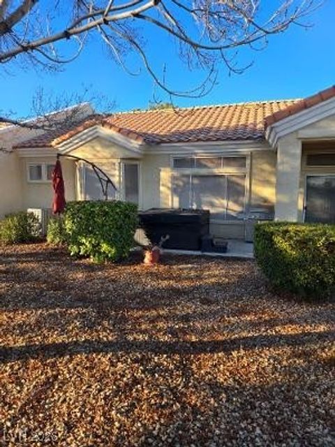 10527 Mission Lakes Avenue Las Vegas NV 89134