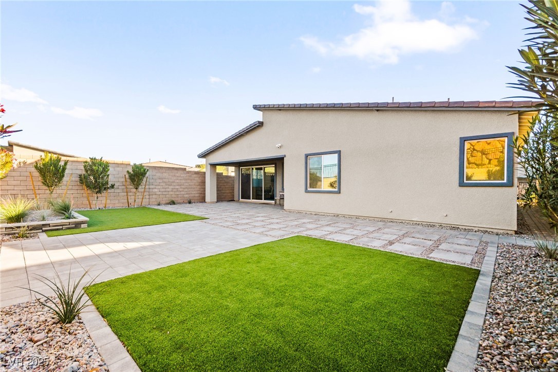 52 Reverie Heights Avenue, Henderson, Nevada image 38