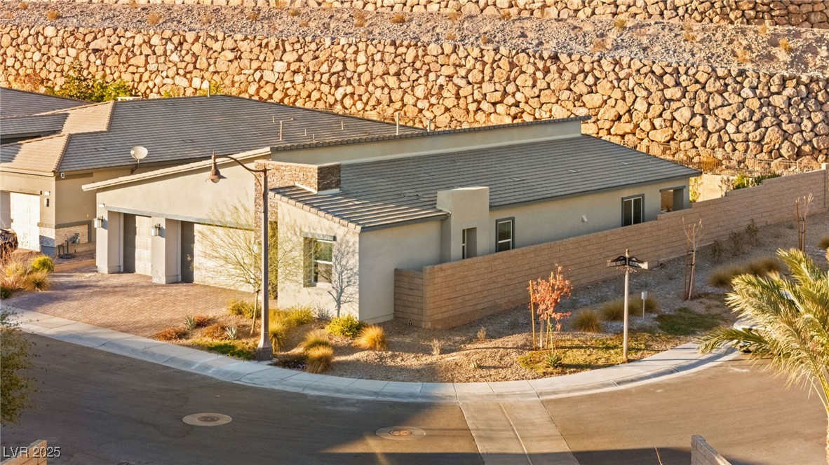 52 Reverie Heights Avenue, Henderson, Nevada image 9