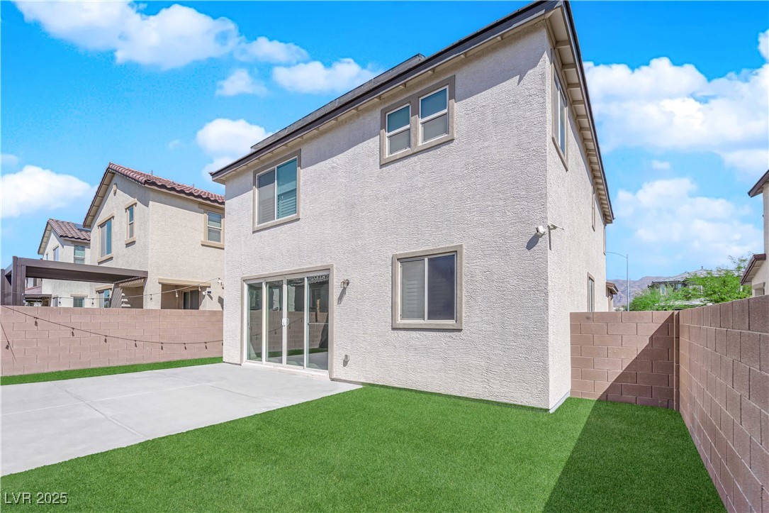 375 Elks Peak Avenue, North Las Vegas, Nevada image 6