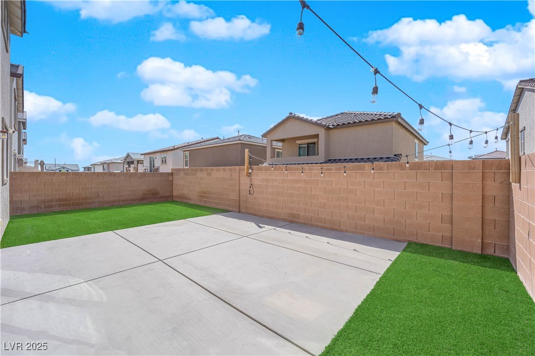 375 Elks Peak Avenue, North Las Vegas, Nevada image 4