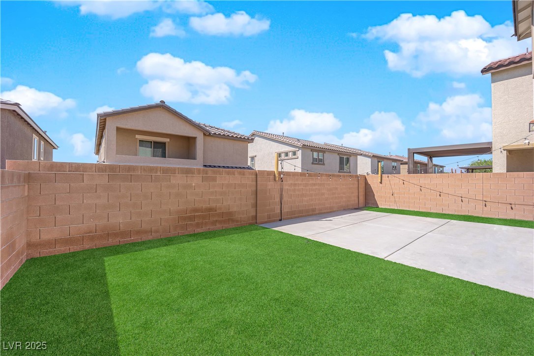 375 Elks Peak Avenue, North Las Vegas, Nevada image 5