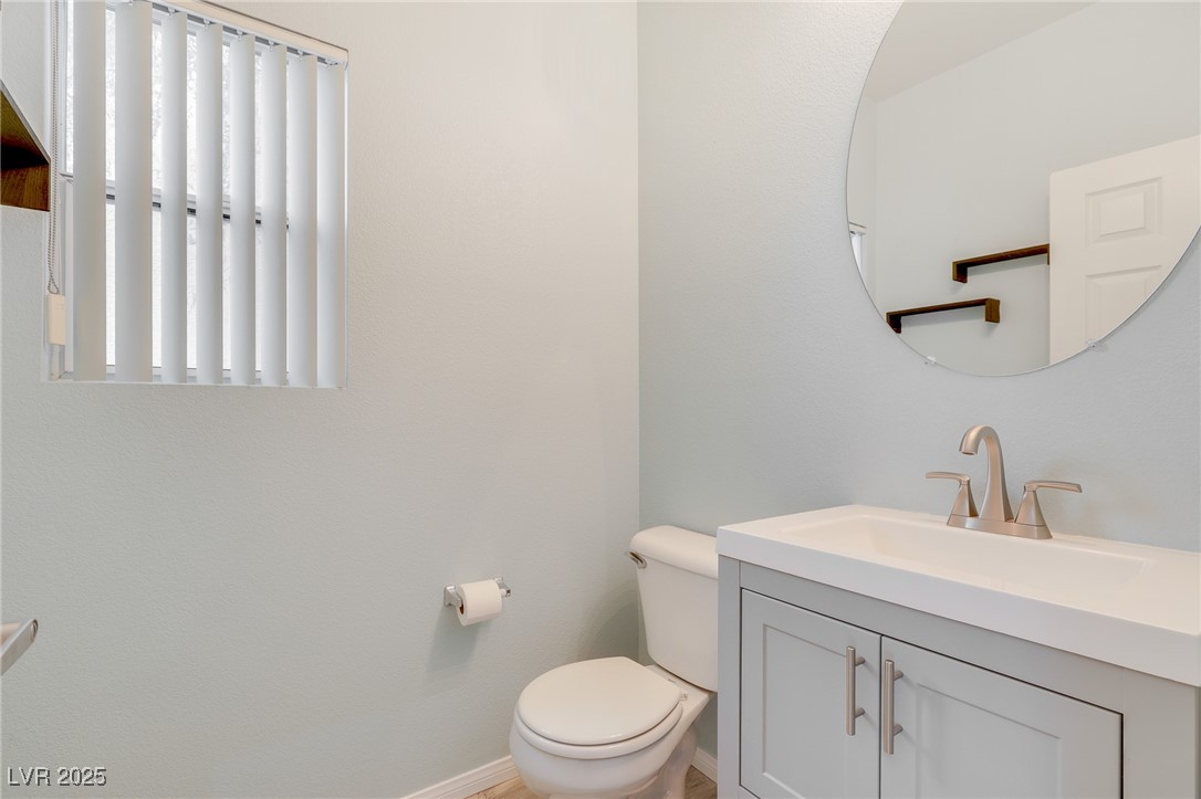 928 Shades End Avenue, North Las Vegas, Nevada image 3