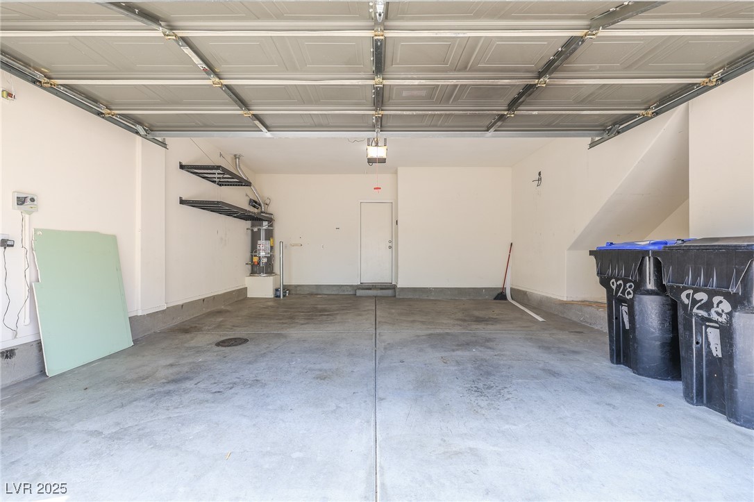 928 Shades End Avenue, North Las Vegas, Nevada image 27