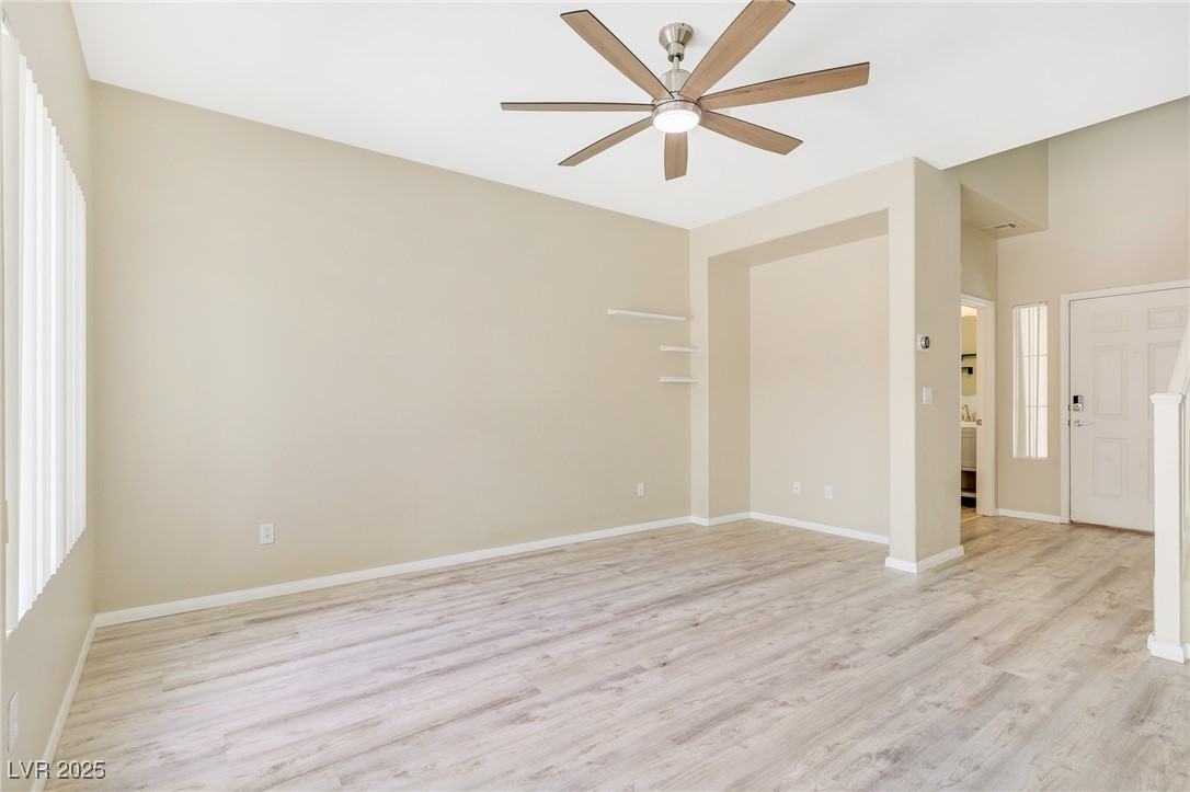 928 Shades End Avenue, North Las Vegas, Nevada image 6