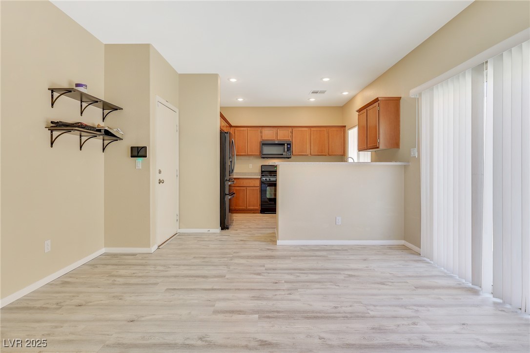 928 Shades End Avenue, North Las Vegas, Nevada image 10