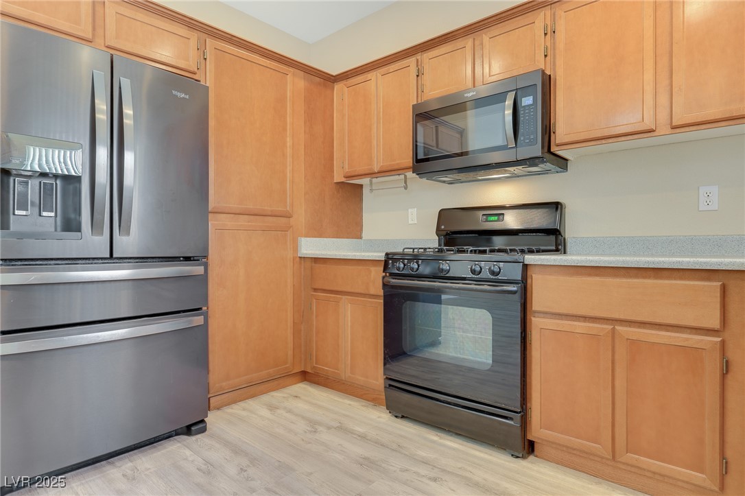 928 Shades End Avenue, North Las Vegas, Nevada image 12