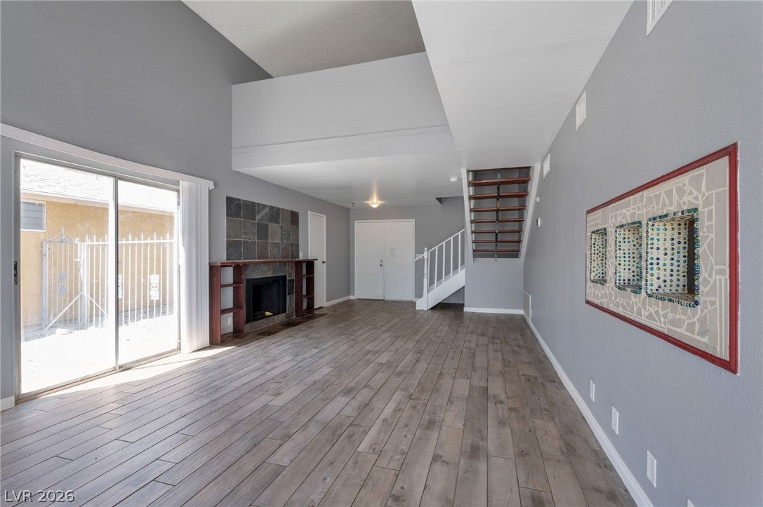 3825 Summer Breeze Circle