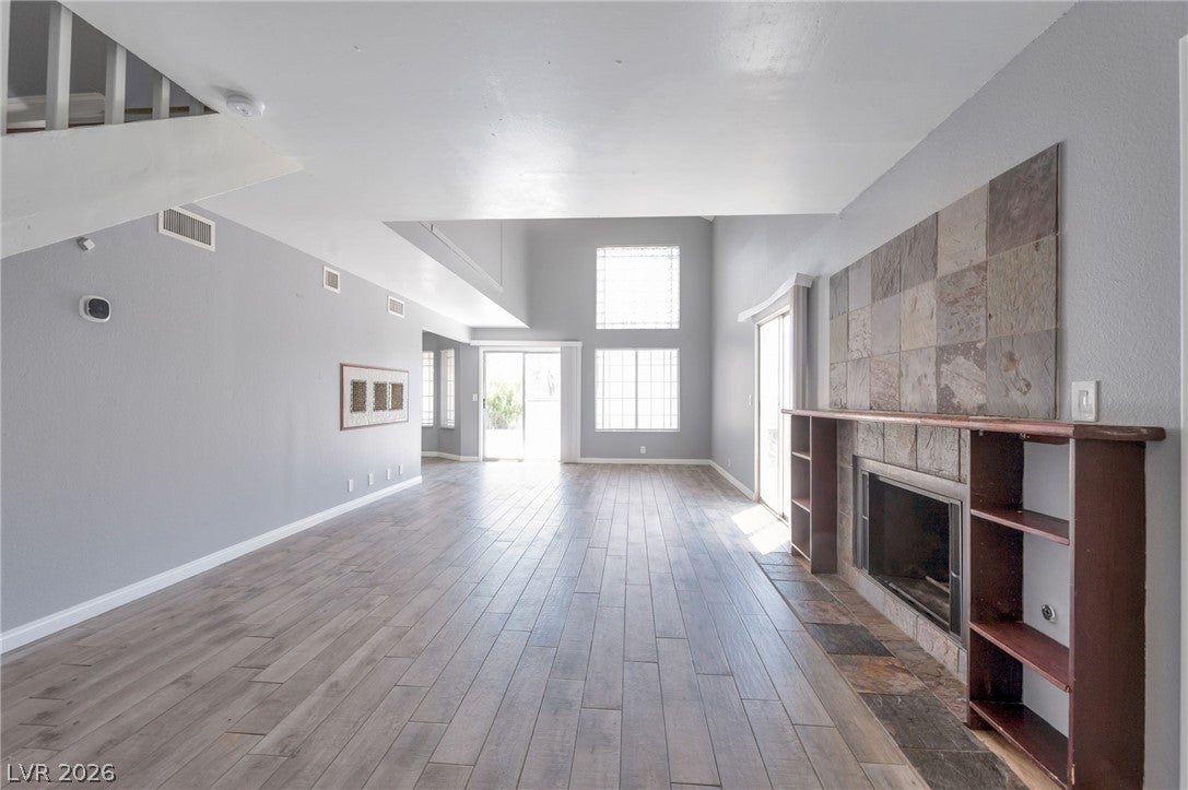 3825 Summer Breeze Circle