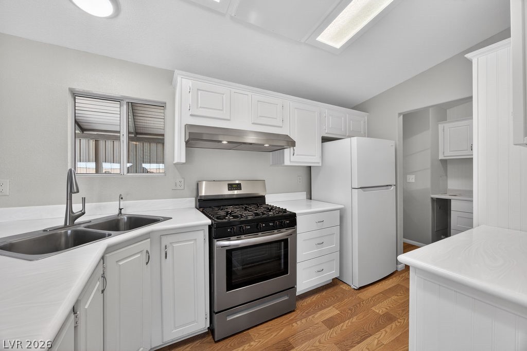 602 Lake Michigan Lane