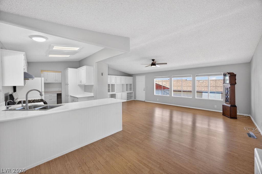 602 Lake Michigan Lane