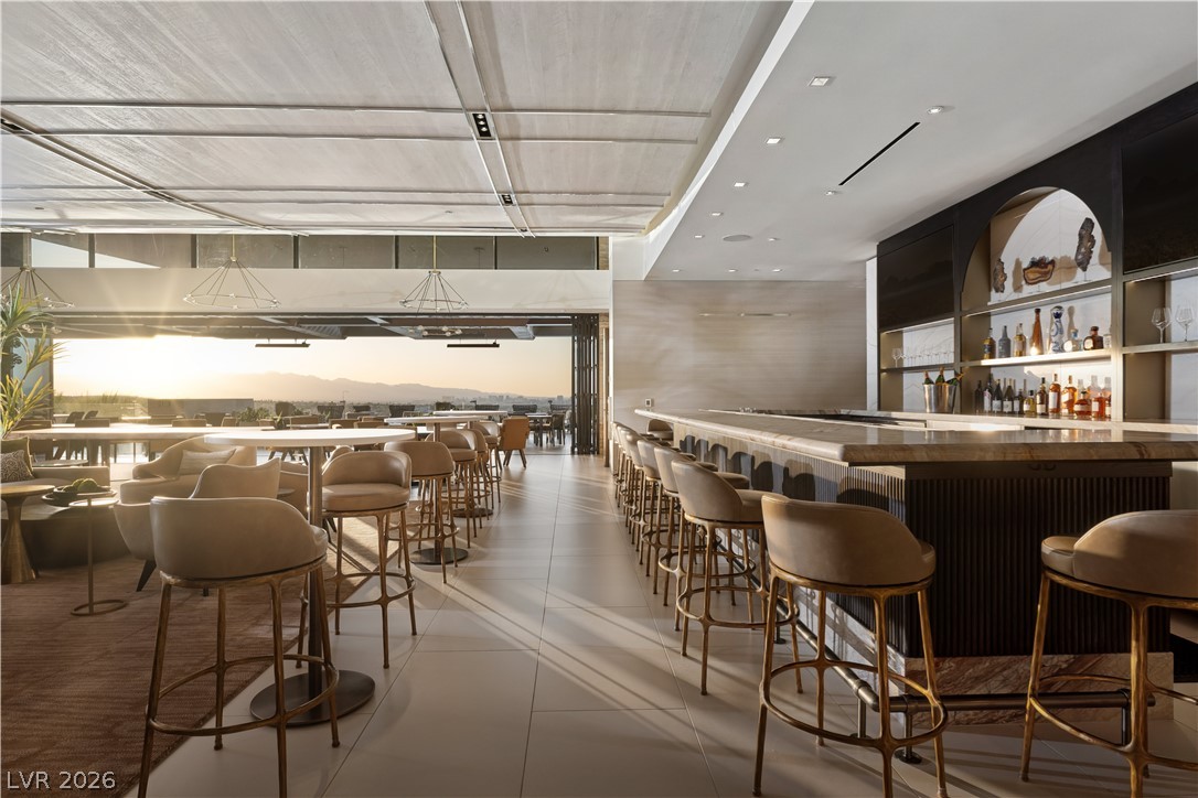 10 Horseshoe Rock Court