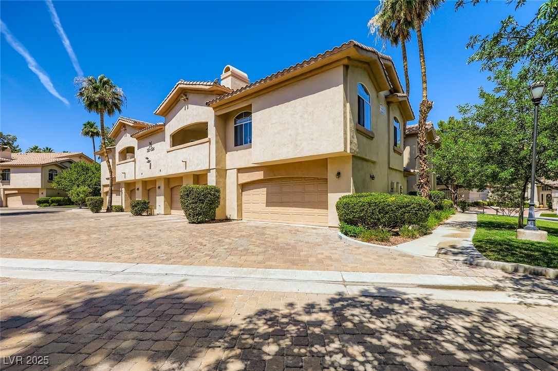 2050 W Warm Springs Road 3624
