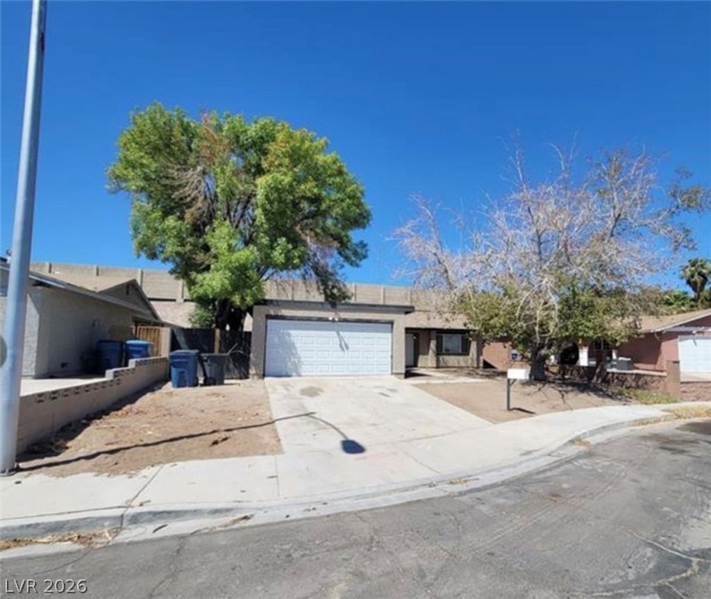 Photo of 3755 Chutney Street, Las Vegas, NV 89121 (MLS # 2775946)