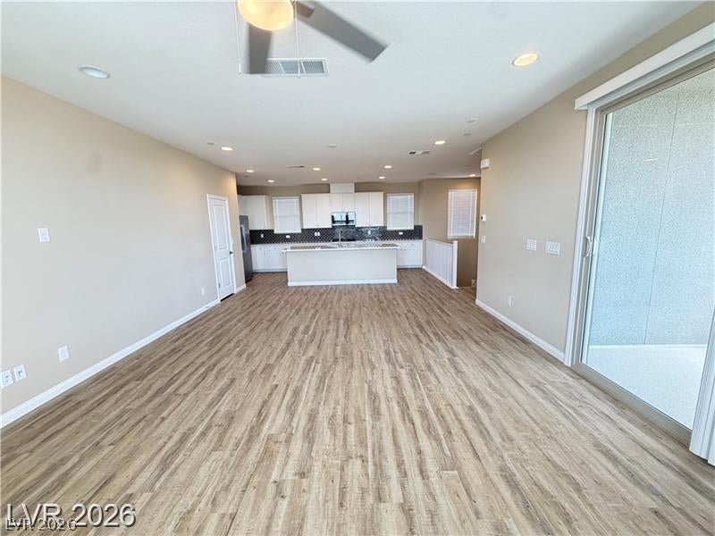 1741 N Desert Foothills Drive