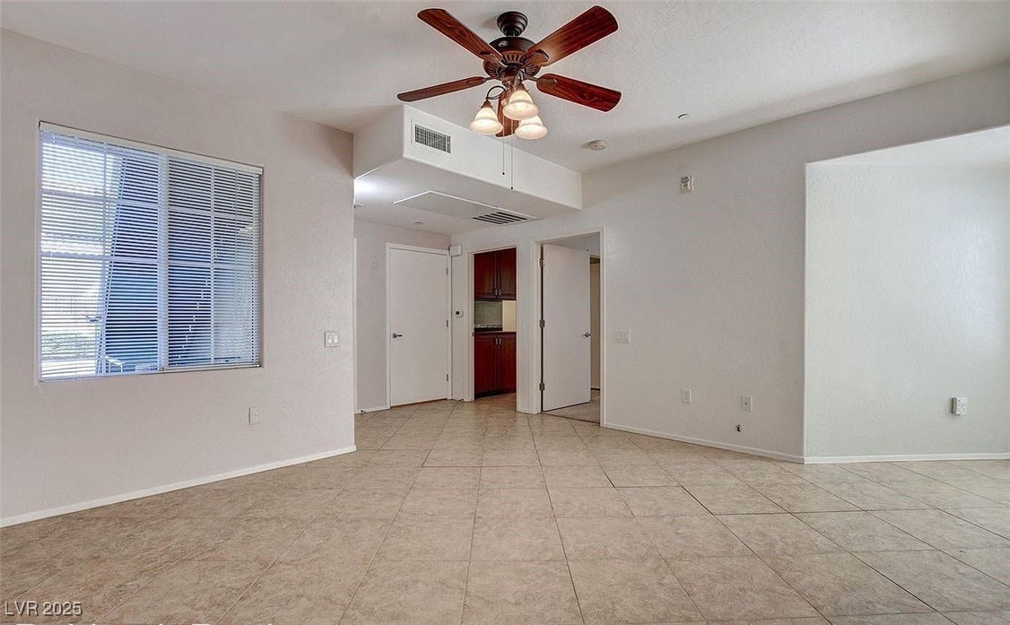 6868 Sky Pointe Drive 1030