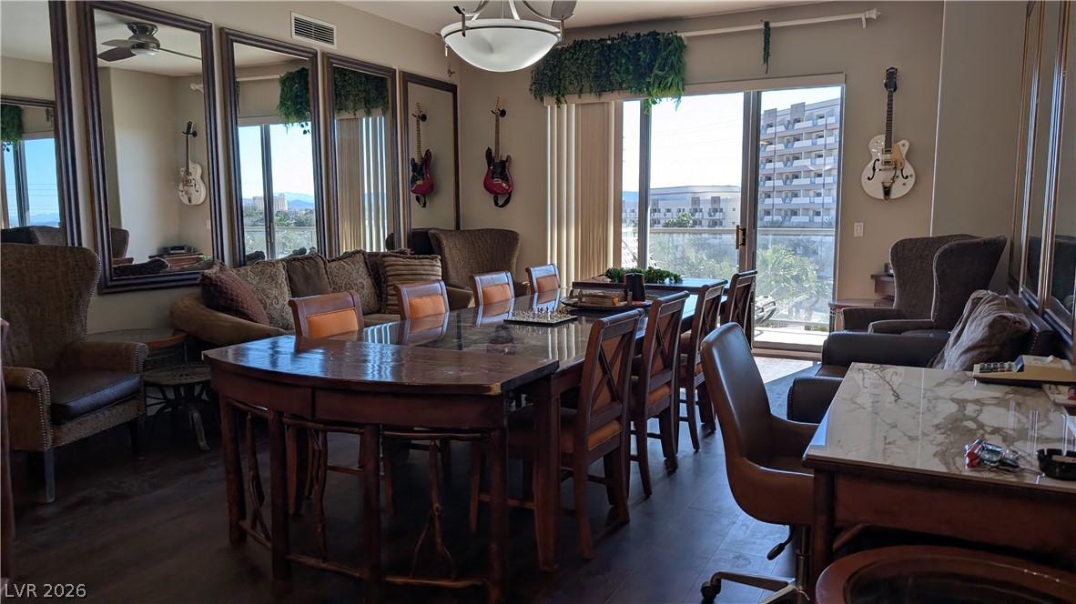 8255 Las Vegas Boulevard 415