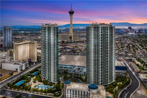 Photo of 322 KAREN Avenue #1901, Las Vegas, NV 89109 (MLS # 2532493)