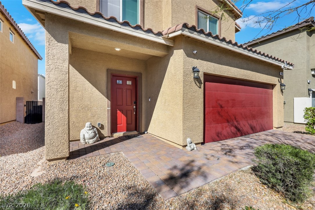 1054 Twincrest Avenue