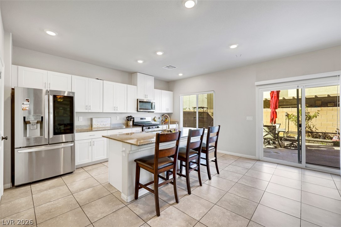 1054 Twincrest Avenue