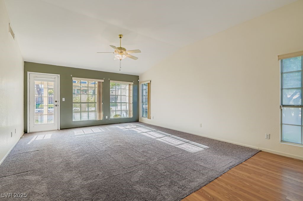 4833 Lawnwood Court