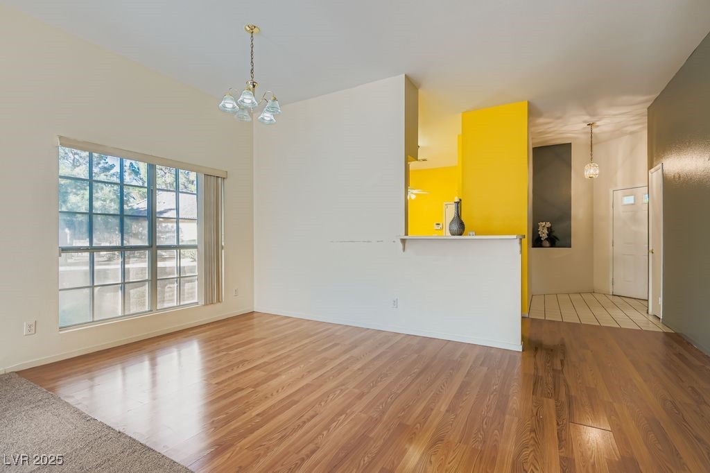 4833 Lawnwood Court