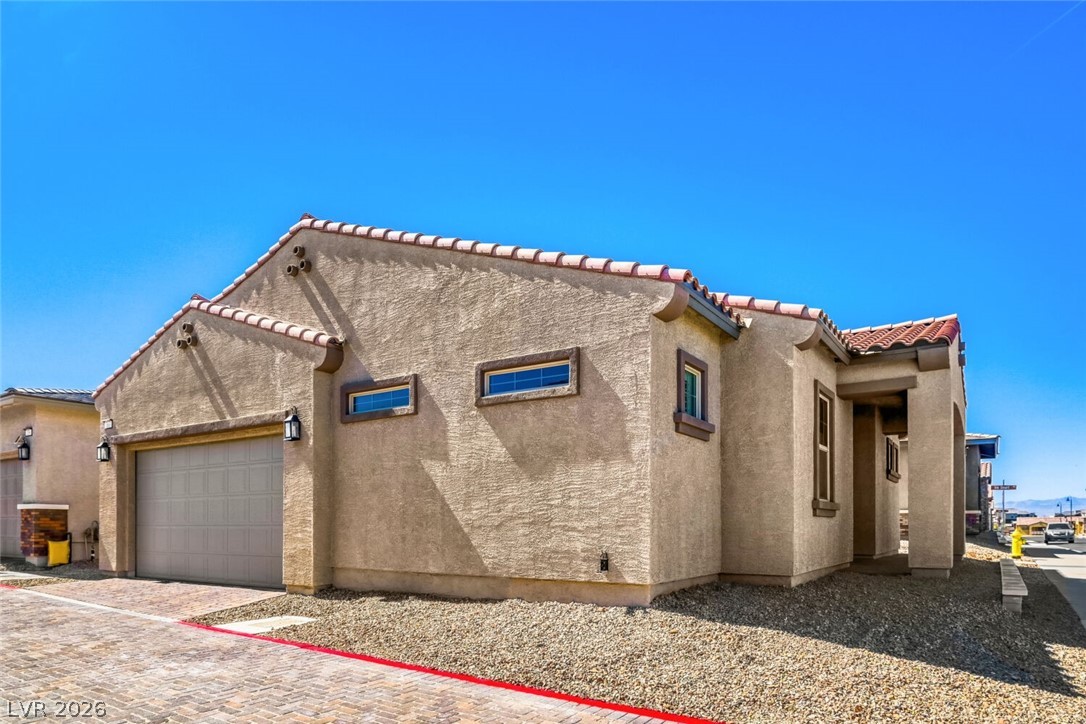 763 Cactus Crossing Street