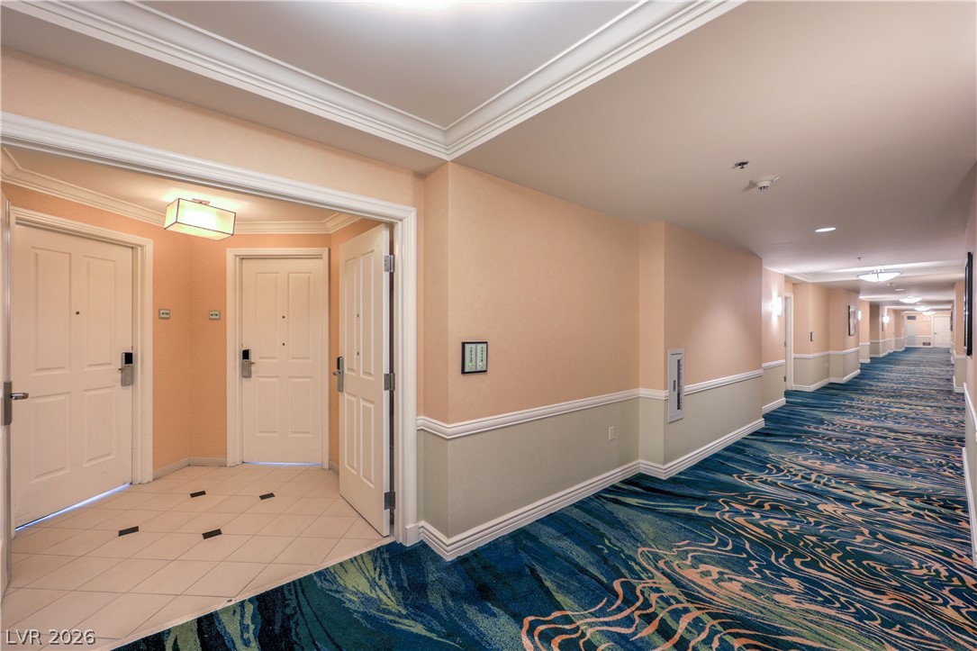 135 E Harmon Avenue 1020