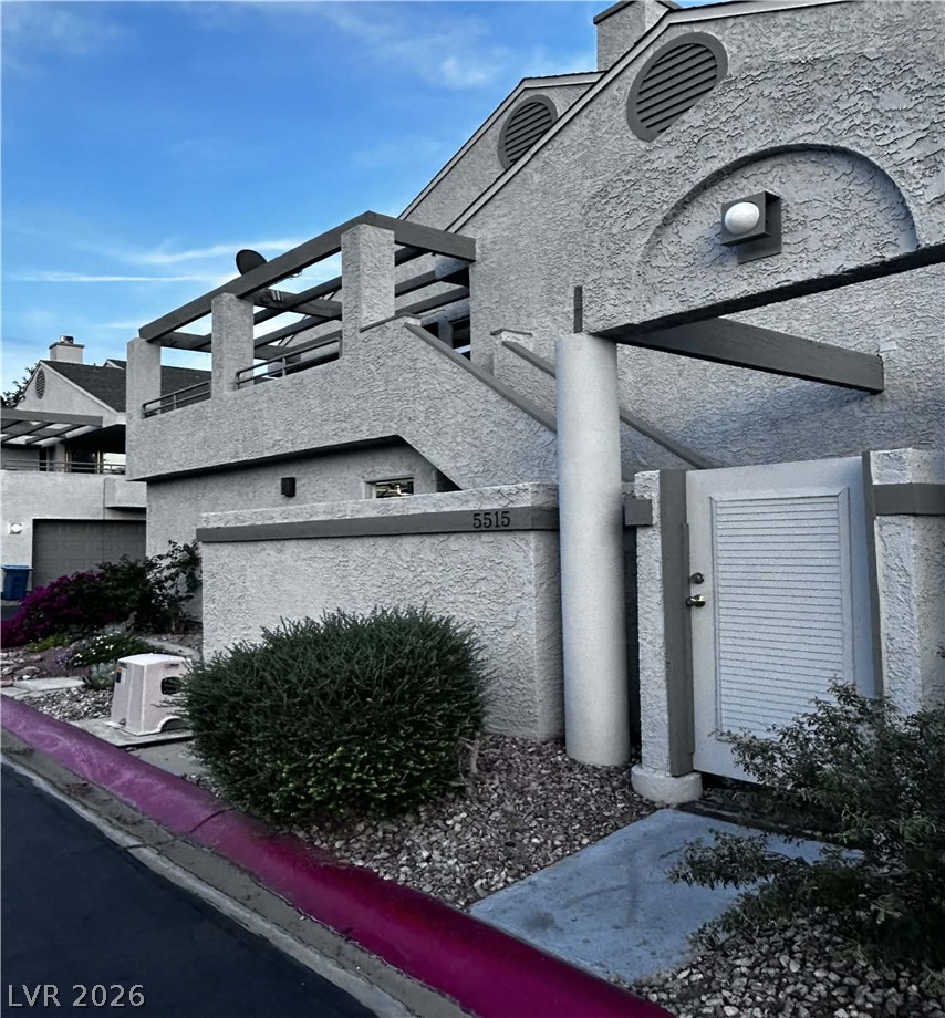 5515 Orchard Lane 5515