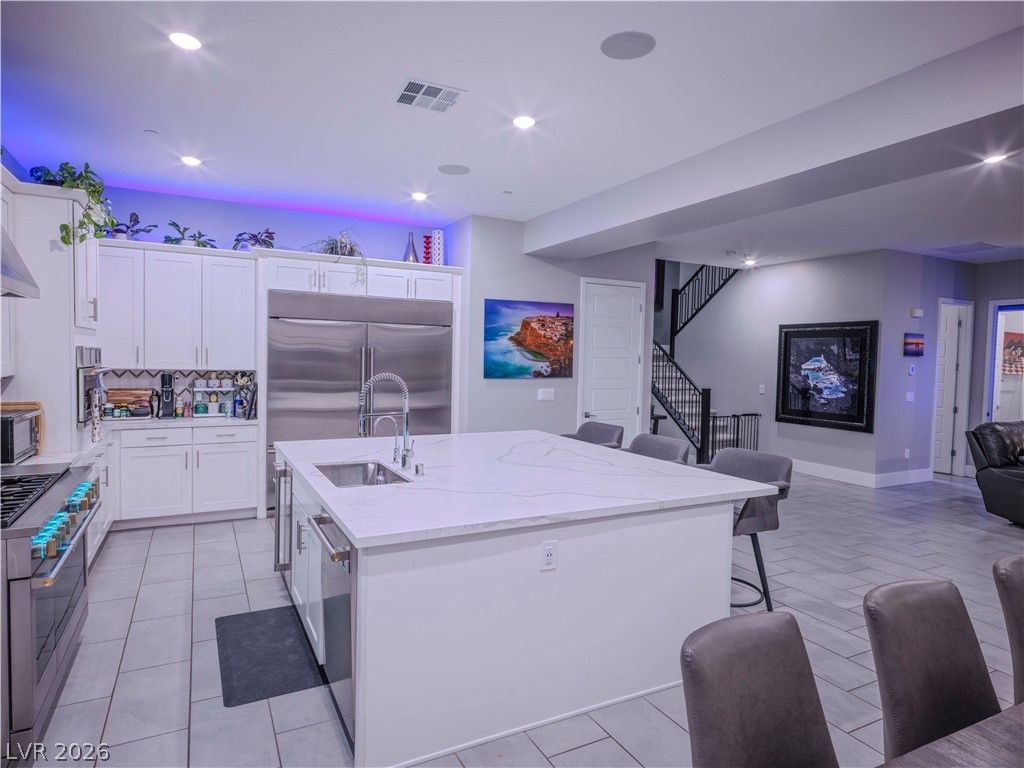Photo of 270 Shaded Canyon Drive, Henderson, NV 89012 (MLS # 2758117)