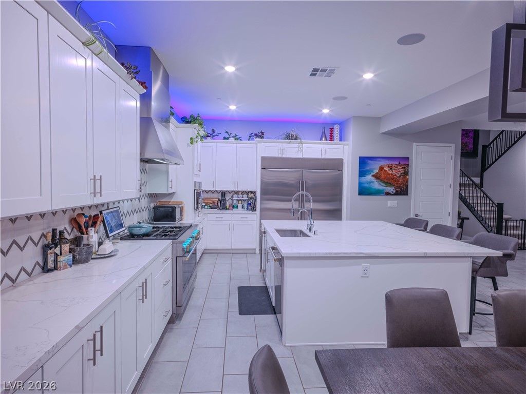 Photo of 270 Shaded Canyon Drive, Henderson, NV 89012 (MLS # 2758117)