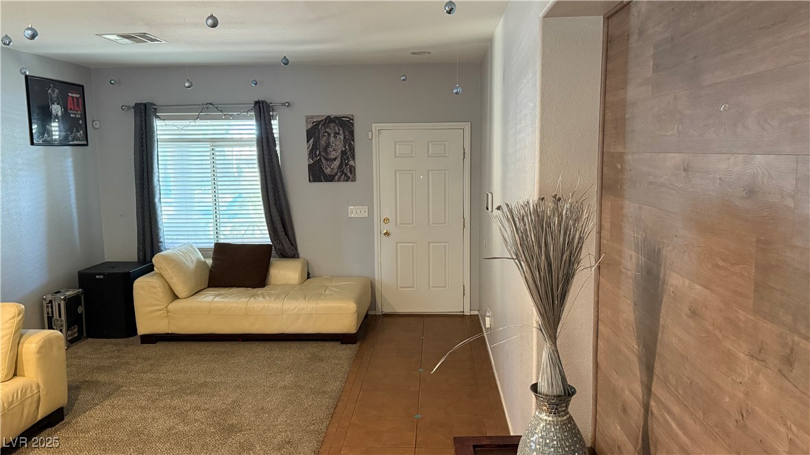 808 Brown Breeches Avenue