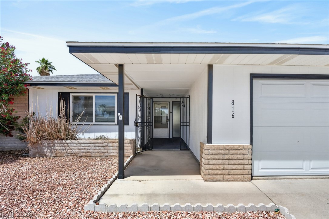 816 Peacock Court