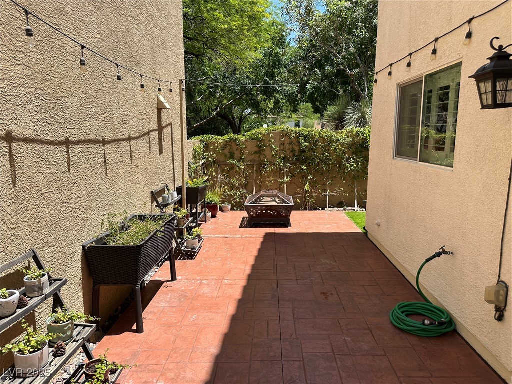 7226 Freedom Ring Street