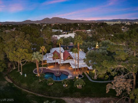 Photo of 2961 Augusta Drive, Las Vegas, NV 89109 (MLS # 2692295)