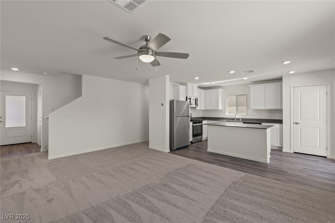 6246 Blood Lily Avenue, Las Vegas, Nevada image 3