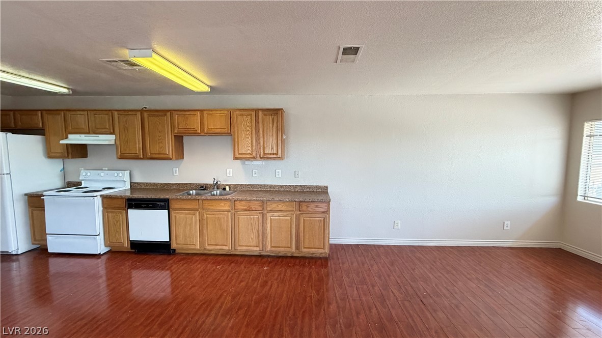 2001 WINWOOD Street 201C