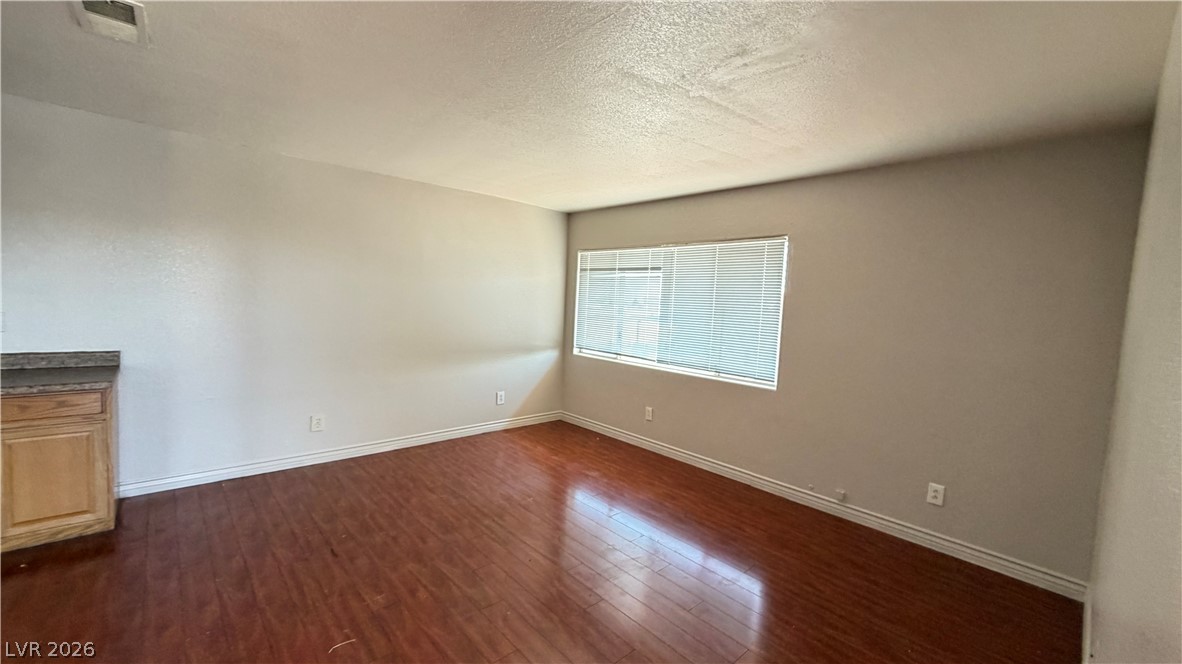 2001 WINWOOD Street 201C
