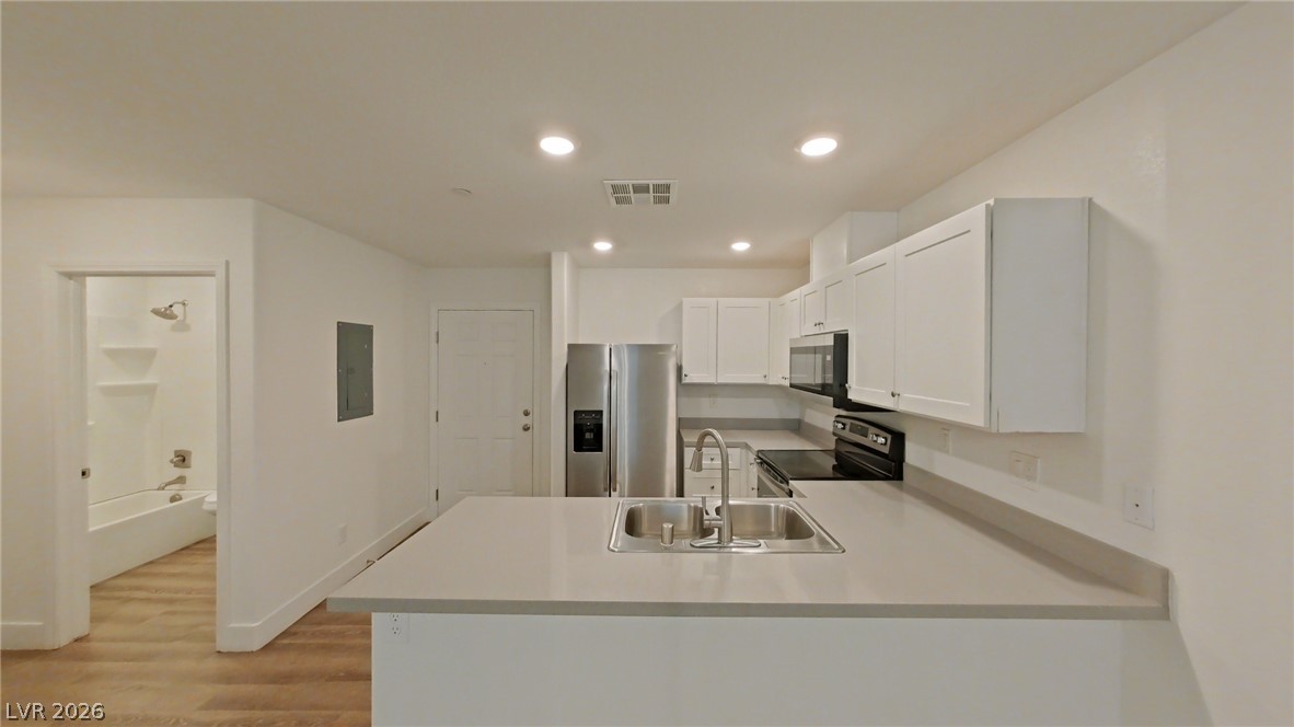 1821 Santa Paula Drive 103