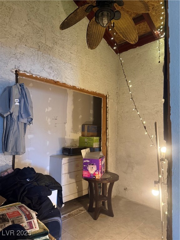 5065 Celebrity Circle