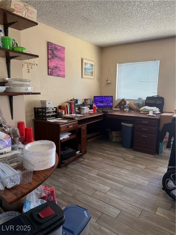 5065 Celebrity Circle