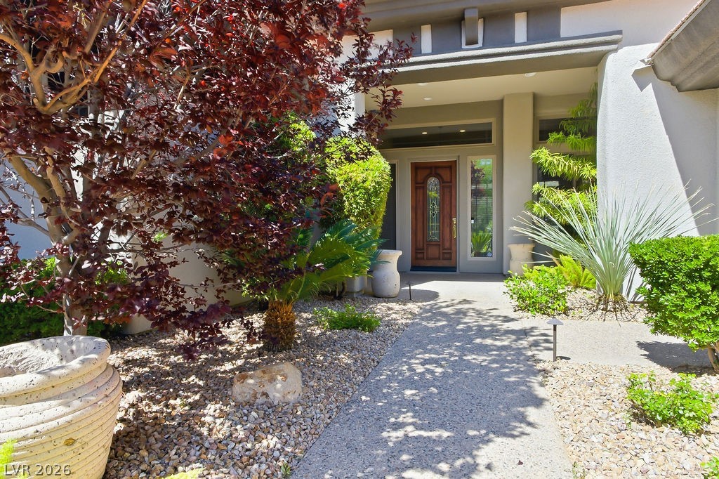 8 STARBROOK Drive