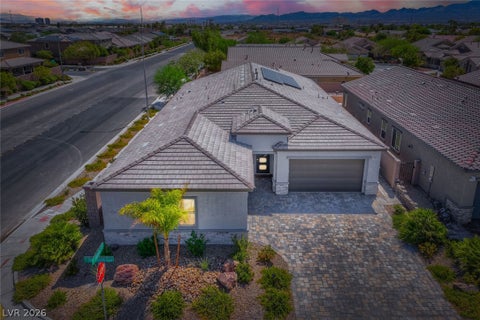 Photo of 9306 Sierra De Luna Court, Las Vegas, NV 89139 (MLS # 2809625)