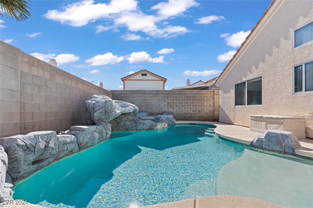 685 Truk Lagoon Drive, Henderson, Nevada image 35