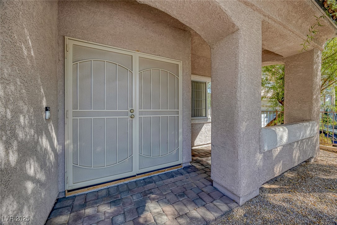 11248 Gibbs Hill Avenue